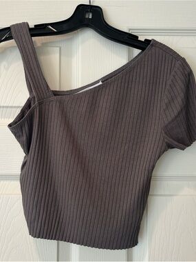 CALE Taupe Ribbed One-Shoulder Crop Top